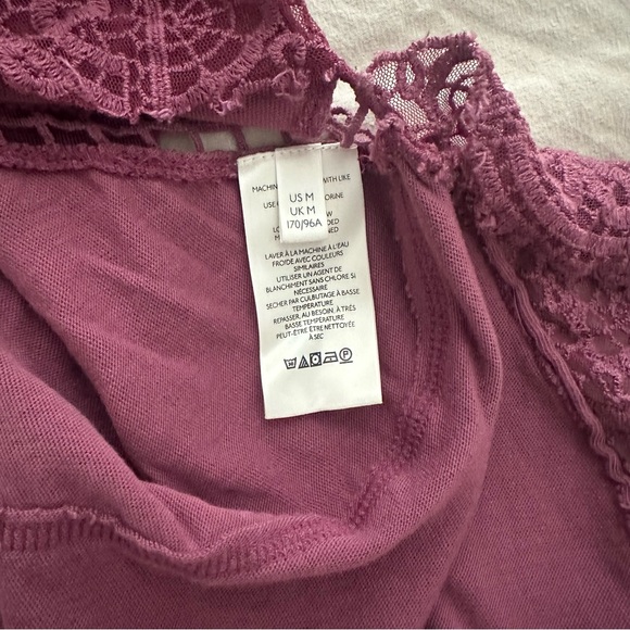 Free People Oversized Lace Long Sleeve Tunic top - Picture 5 of 8